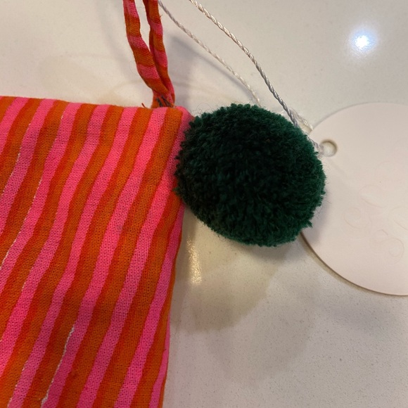 Quilted Stockings set of 2 - Picture 3 of 6